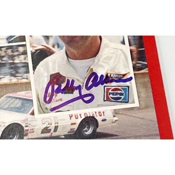 Bobby Allison Signed Program Champion Spark Plug 400 1982 - Picture 2 of 3